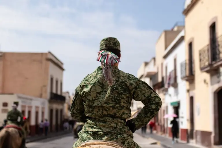 protegen-a-mujer-soldado-por-violencia-institucional-tras-denunciar-acoso-sexual-7664html-mujer-militarjpeg-4531html-fad0b295-0f8e-44ac-a329-46d744261004