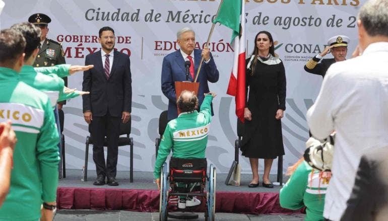 amlo-abandera-paralimpicos-ok