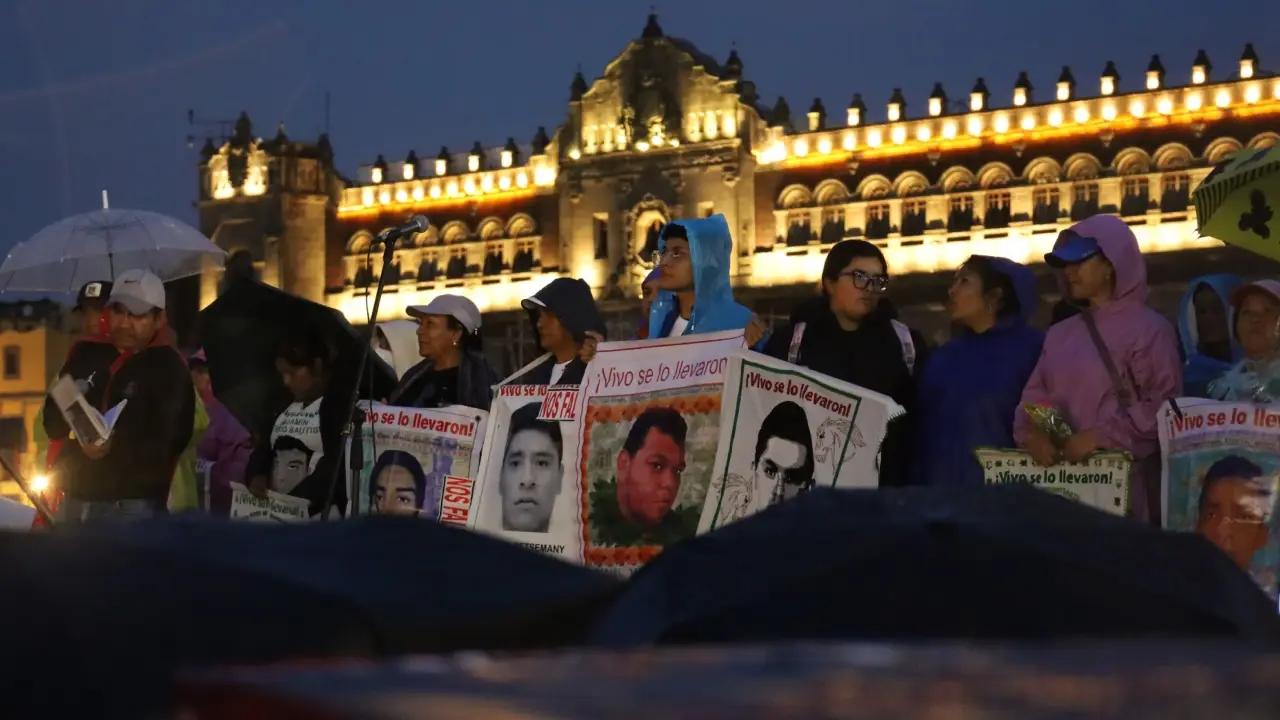 ayotzinapa_padres_01