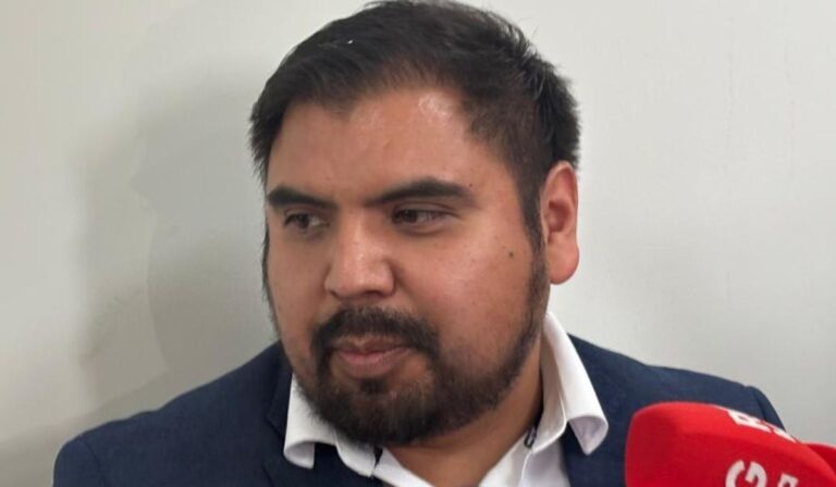 27a6b3c475a04287a0a35f2f850465cc