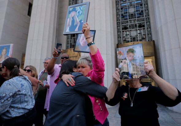 2beb0c69cb394c2c90e618e365072404