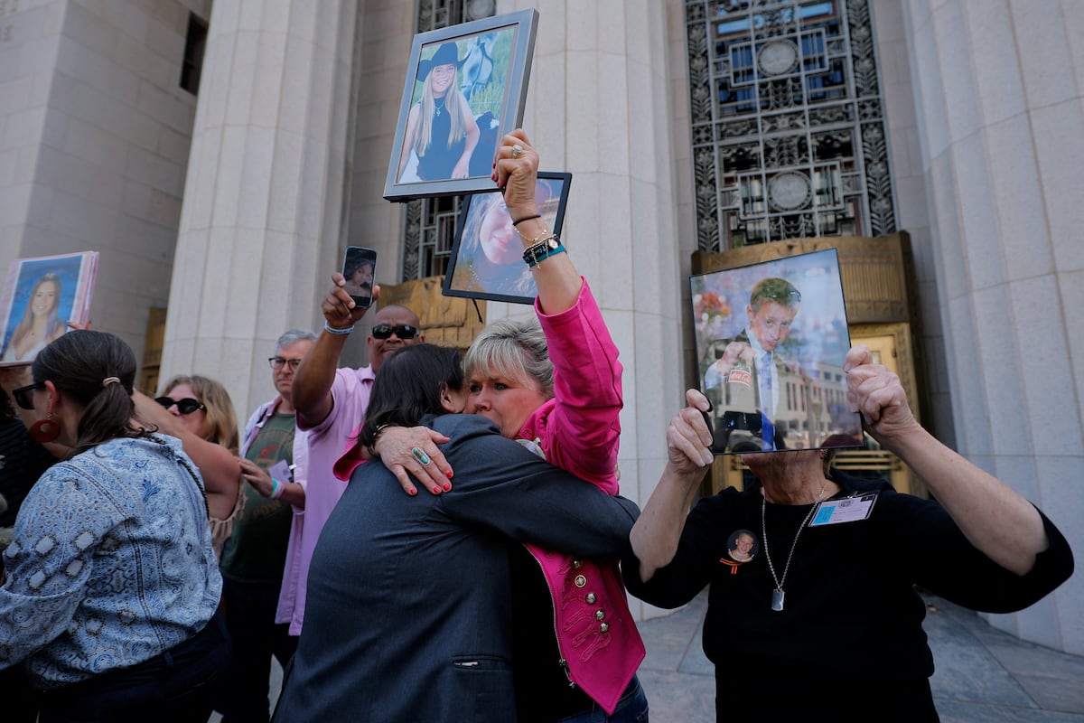 2beb0c69cb394c2c90e618e365072404