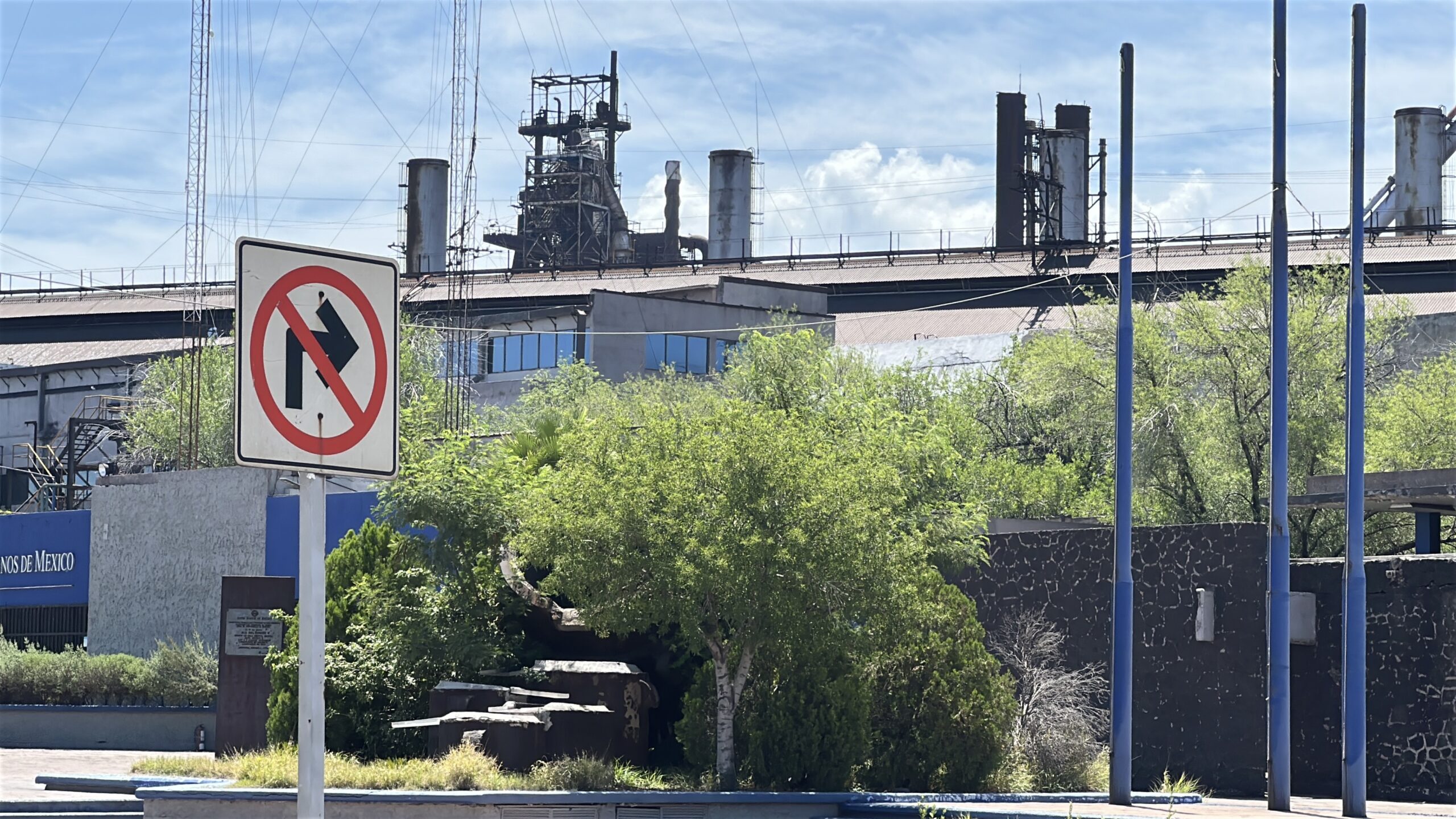 755a59990f7f449d80127635372a2197