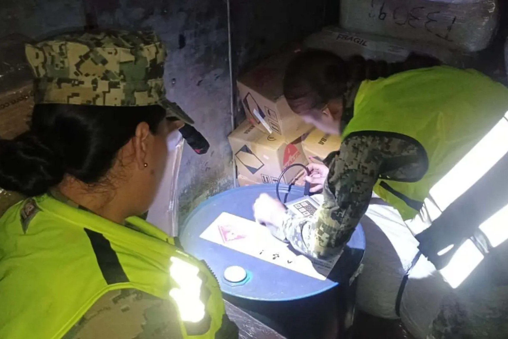 a006e2f12a9544b99ce015f433a734d2