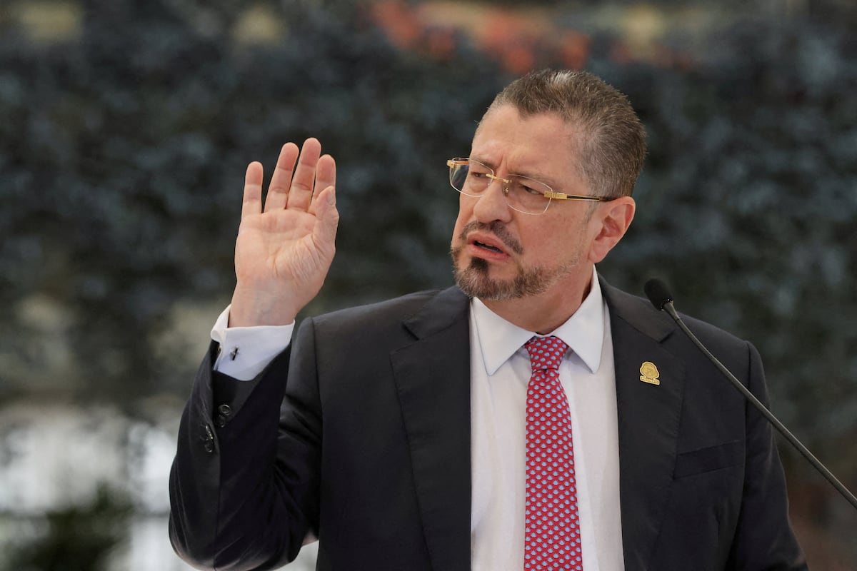 cbb4b3cc78534fcab1e312a83143e039