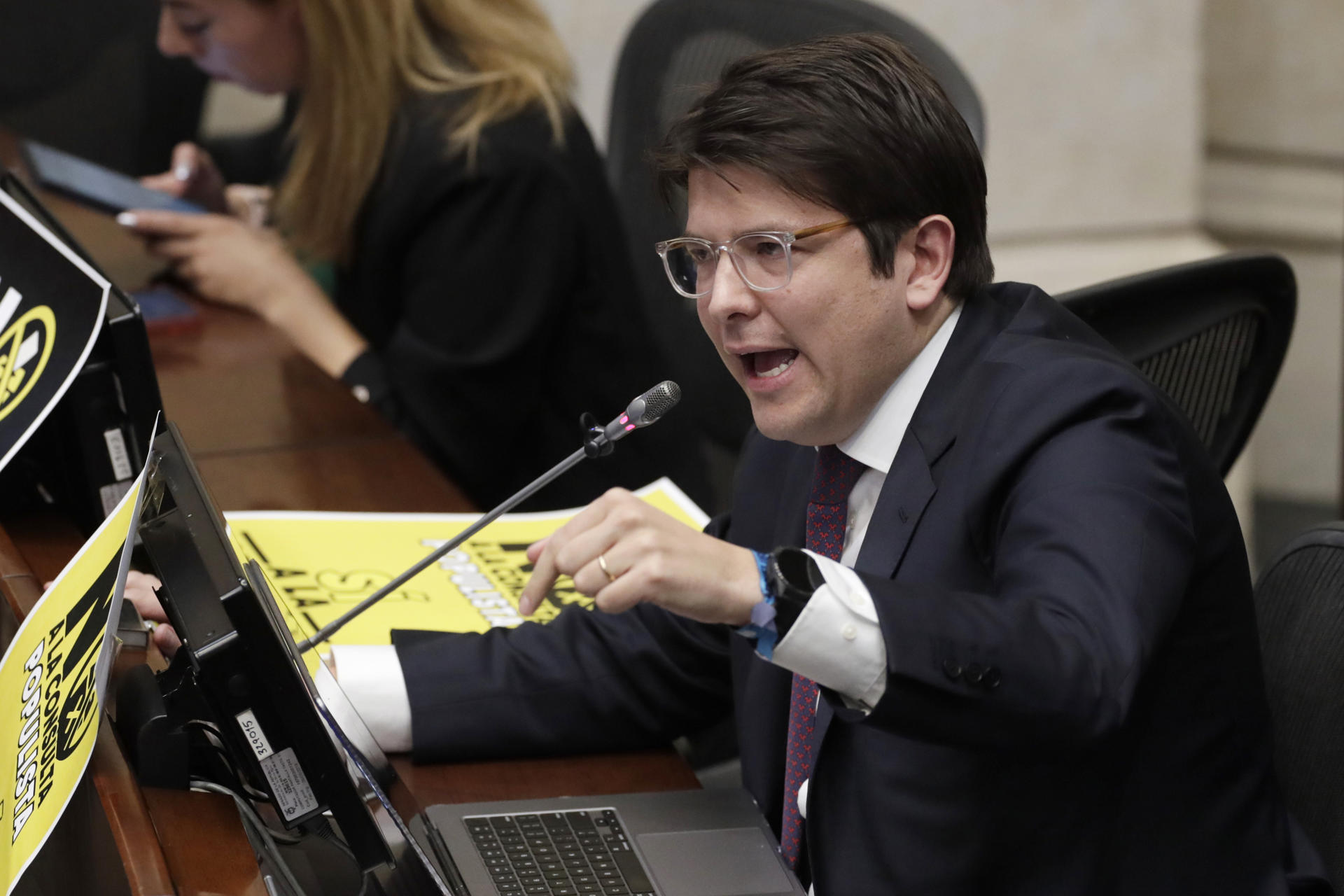 Hieren a bala al aspirante presidencial colombiano de derecha Miguel Uribe Turbay