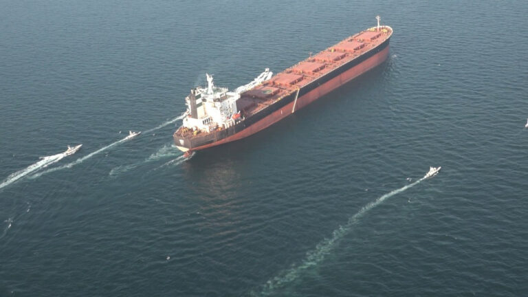 f9d8c509abee41179e83ea9667b6af27