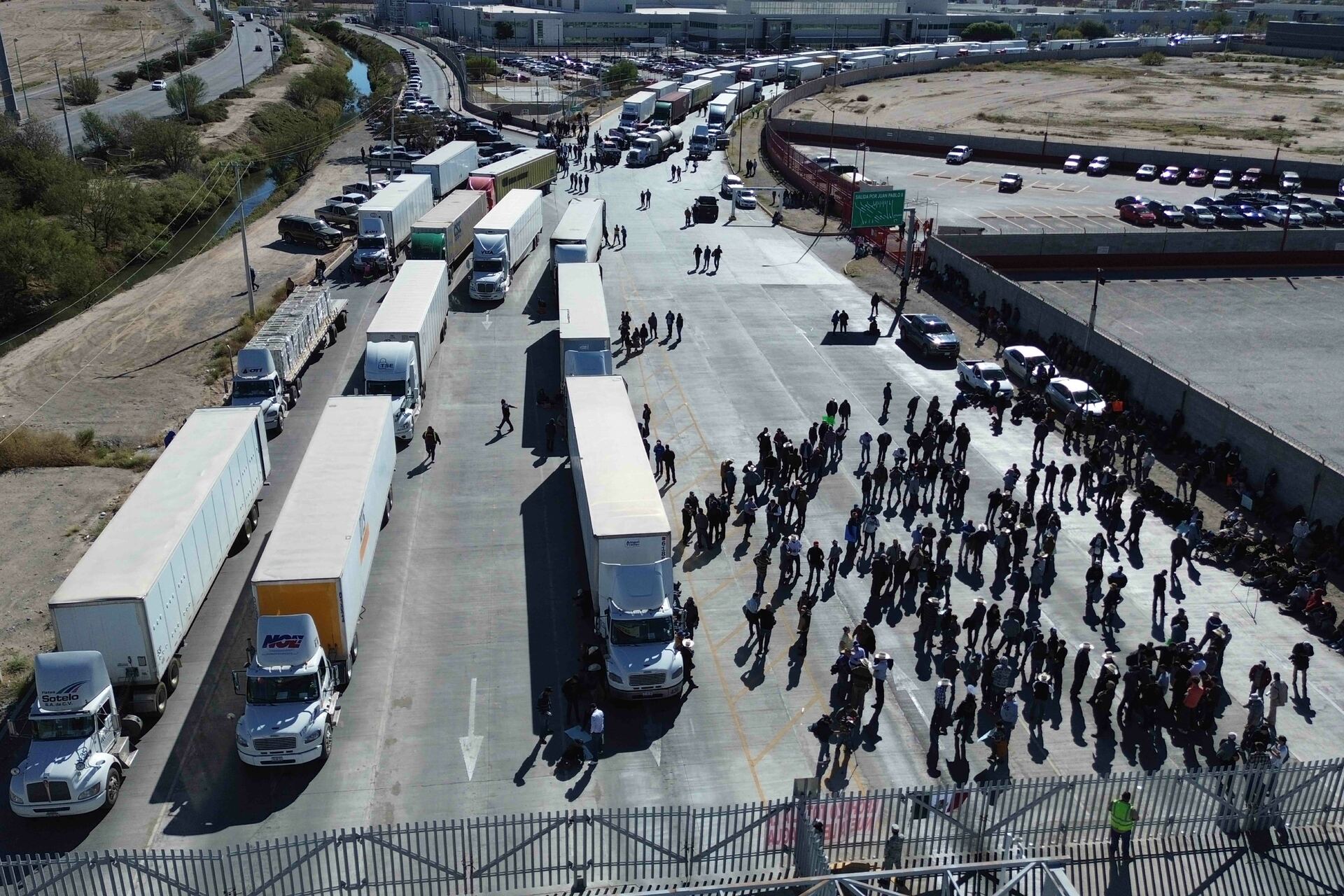 1207e7108deb4a06865d4dea7421625d