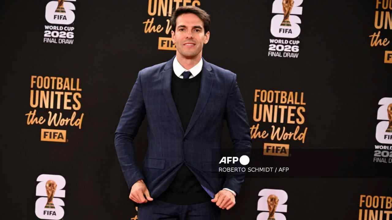 3fd7d7b3c98848b7a9de598b3518c984