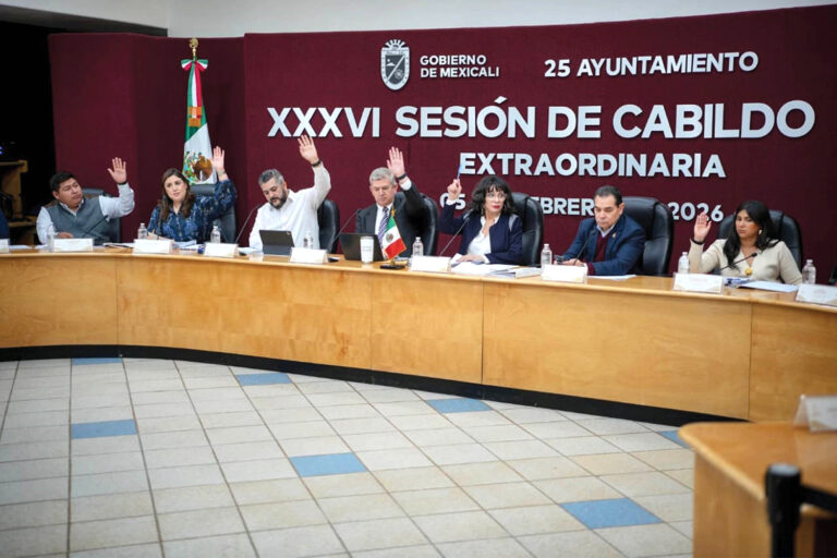 b413d0e20b454a0ca0139bcfa147f24c