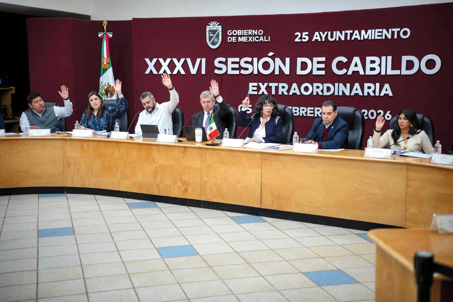 b413d0e20b454a0ca0139bcfa147f24c