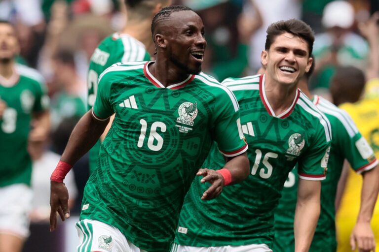 46f563d0ba0b43fa8f9854d225294996