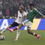 Kane: "Fue un partido de locos, encontramos la forma de ganar con todo en contra"