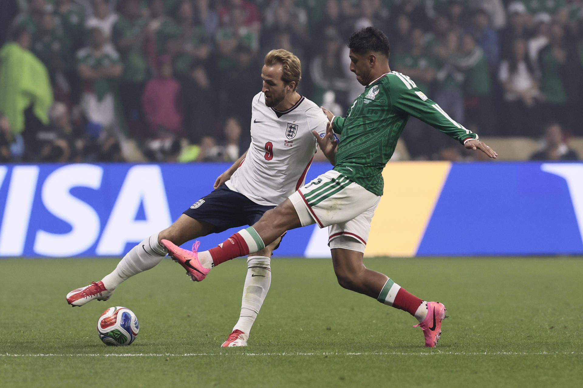 Kane: "Fue un partido de locos, encontramos la forma de ganar con todo en contra"